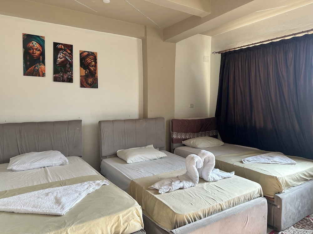 Comfort Triple Room