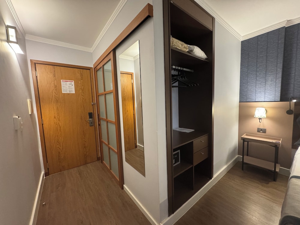 Executive Double Room - Photo 4