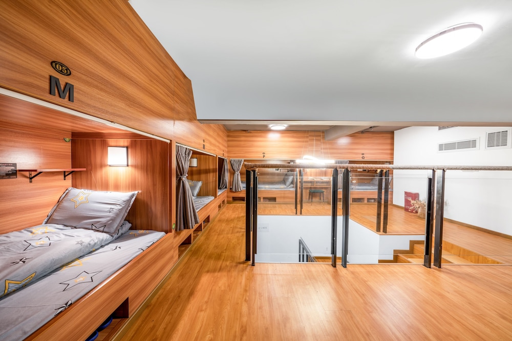 Comfort Shared Dormitory, Women only photo 1