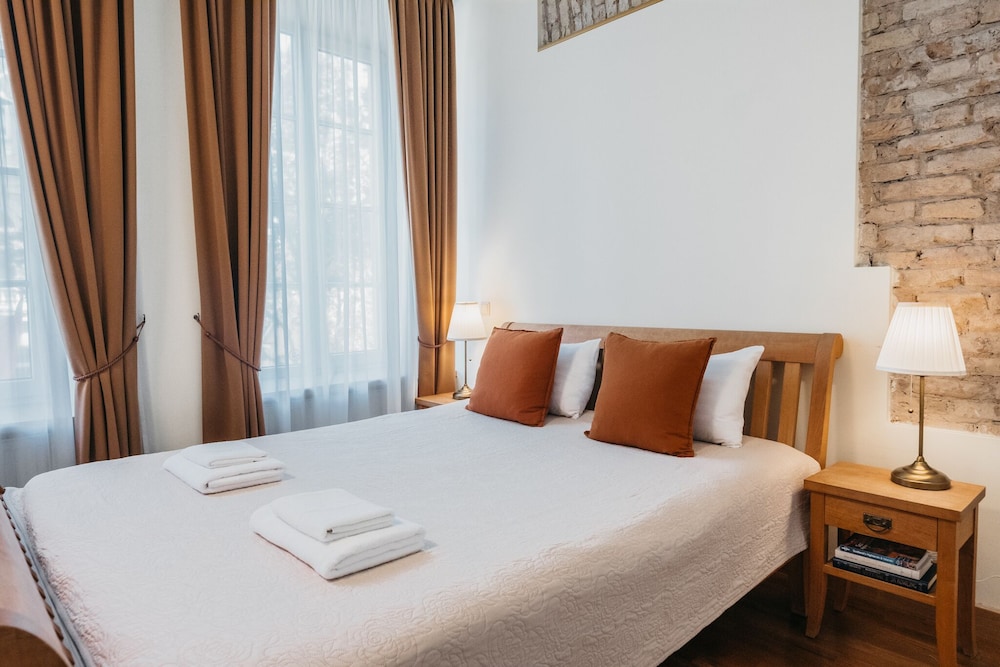 Standard Double Room - Photo 4