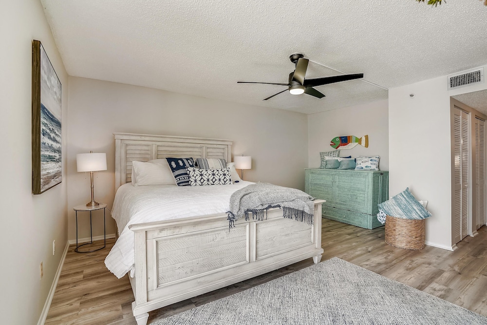 Condo, Multiple Beds (Trillium 1B - Premier) photo 2