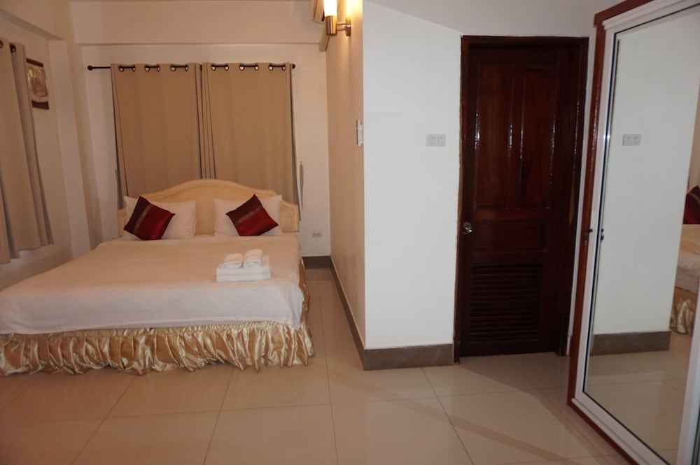 Standard Double Room, River View photo 2