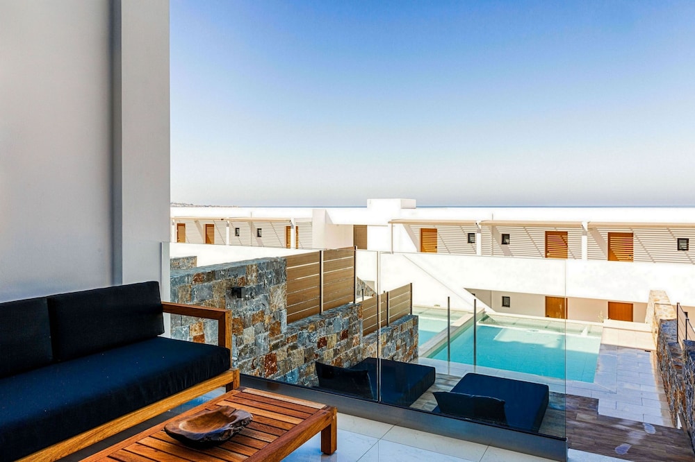 Suite, Pool Access (Abaton Collection)