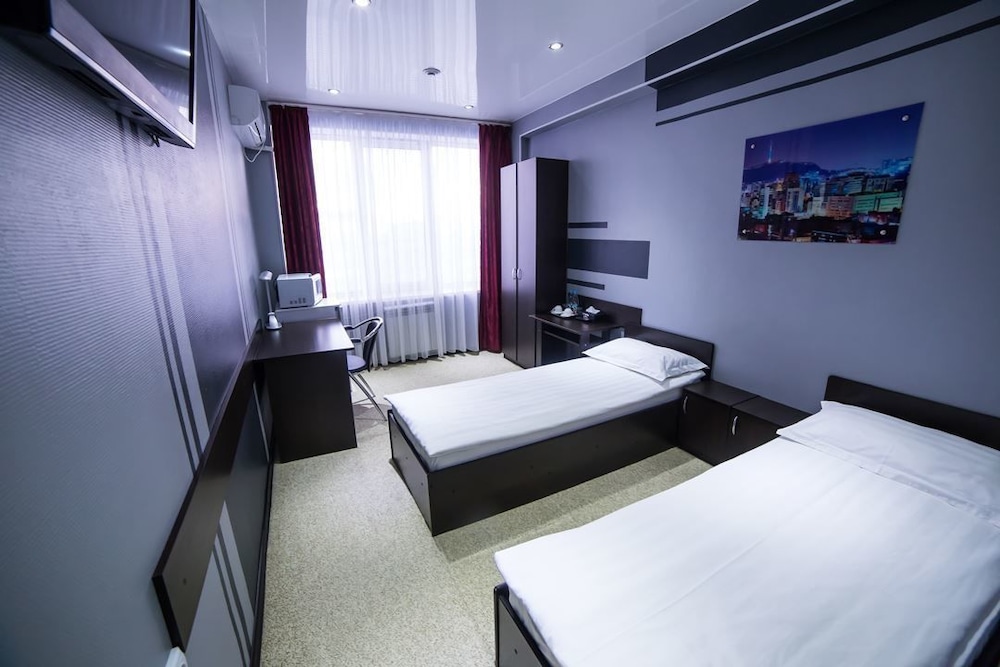 Comfort Twin Room