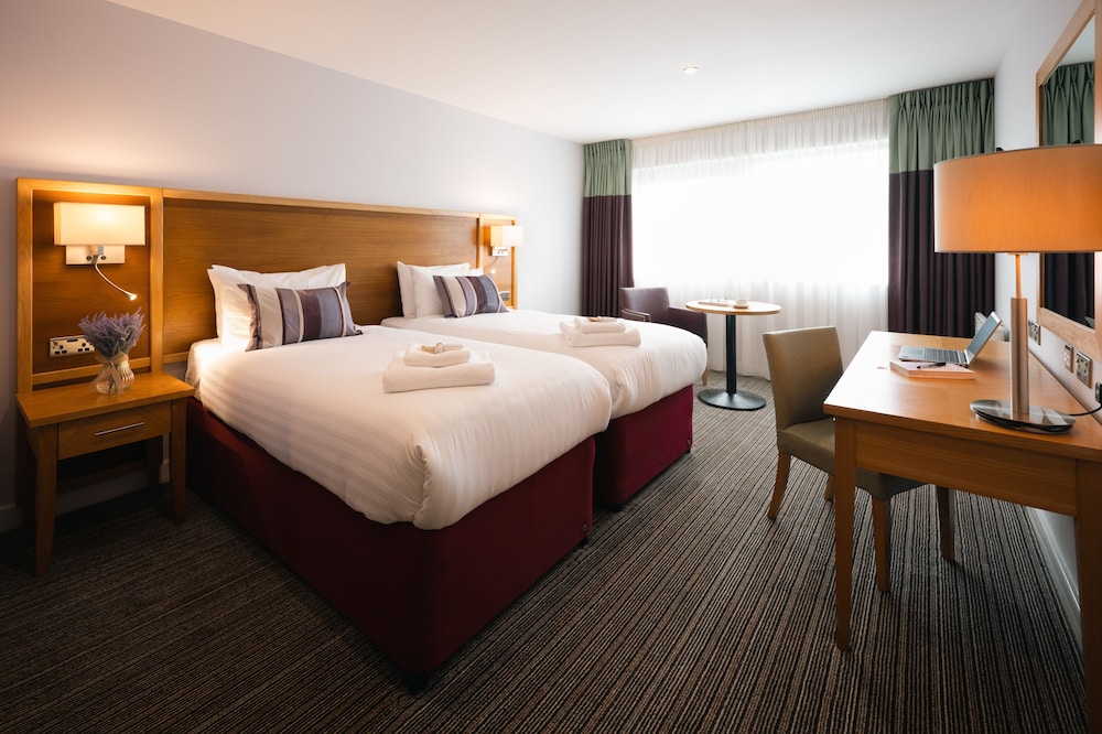 Standard Twin Room - Photo 2