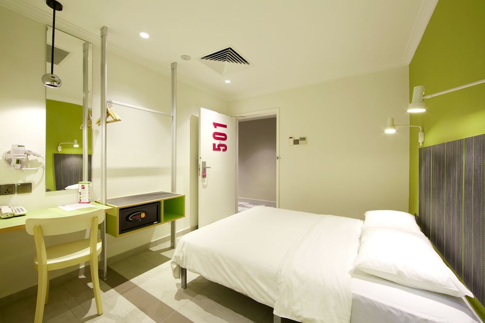 Double Room With Window photo 2