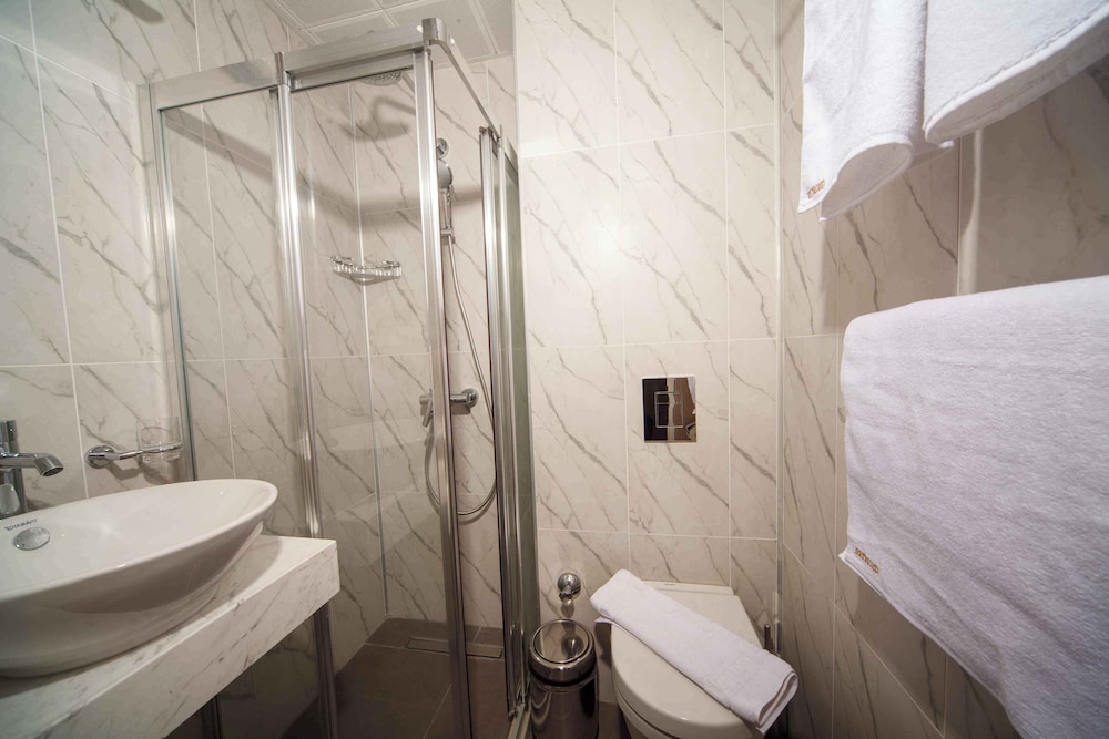Comfort Double or Twin Room, City View photo 3