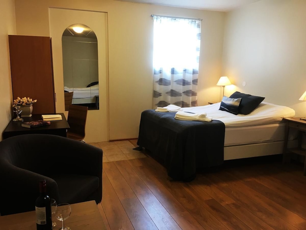 Triple Room, Private Bathroom photo 3