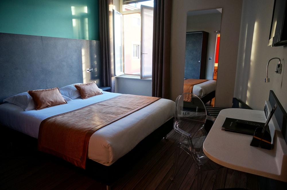Superior Elegance Room, 1 double bed photo 1