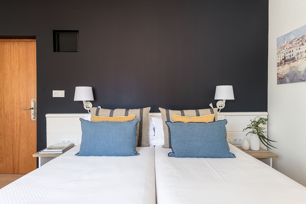 Standard Double Room - Photo 1