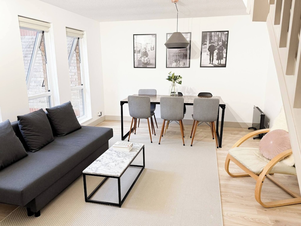 House, 2 Bedrooms