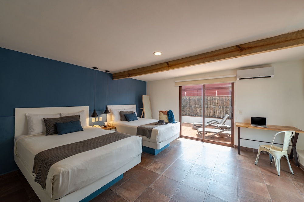 Junior Suite, 2 Double Beds, Terrace - Photo 12