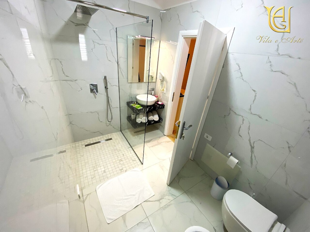 Standard Triple Room photo 3