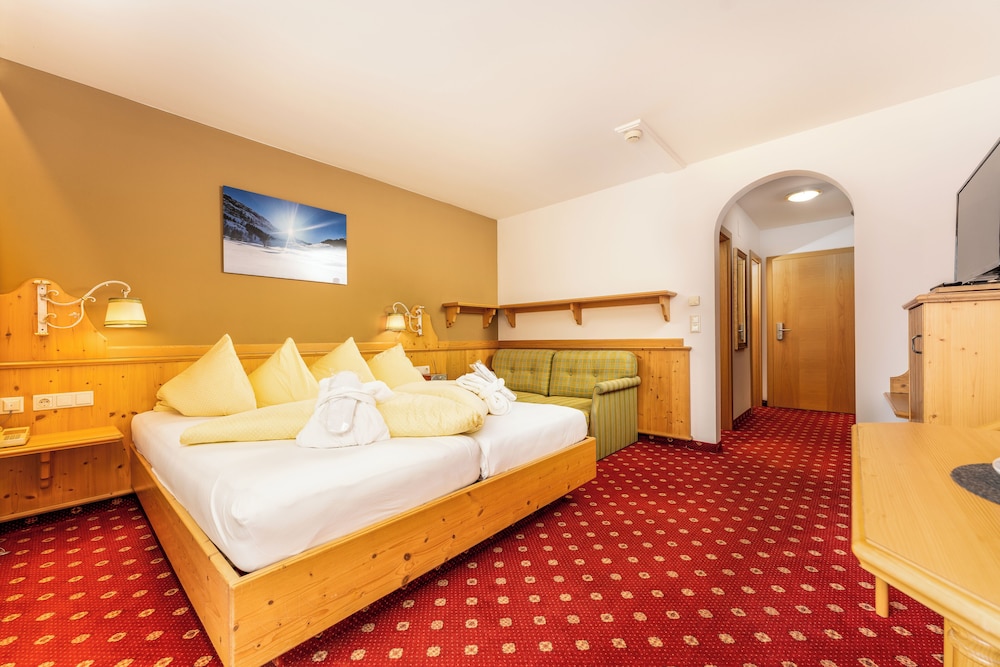 Deluxe Double Room photo 1