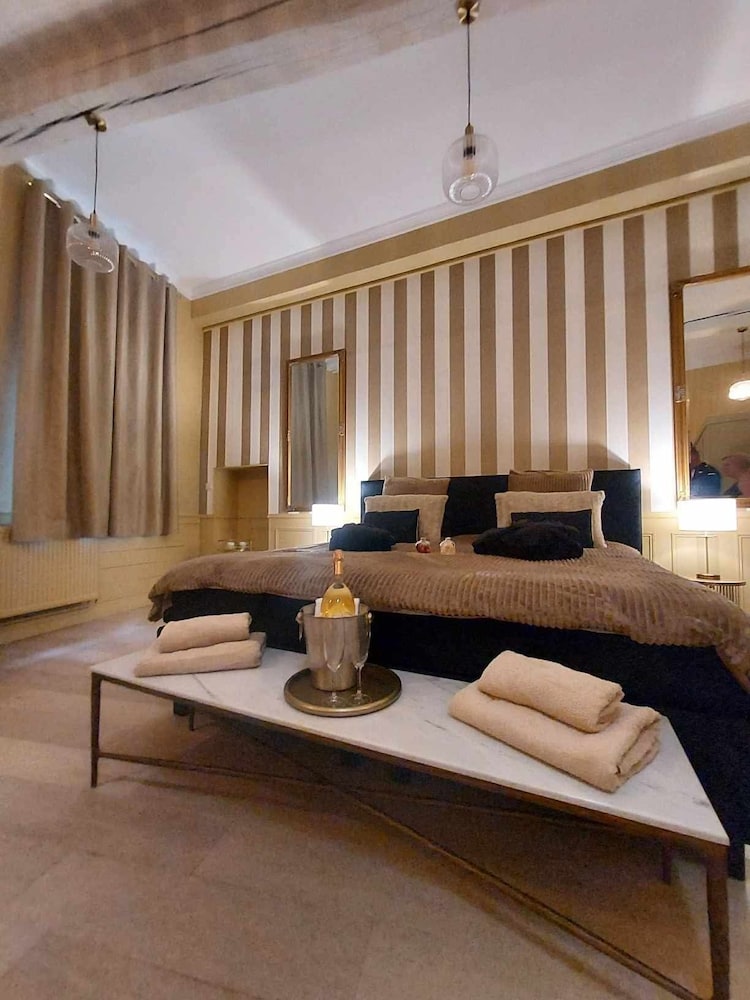 Superior Double Room, Courtyard View