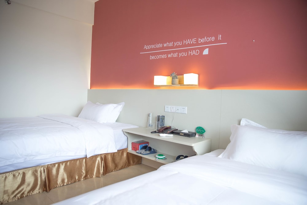 Standard Twin Room photo 1