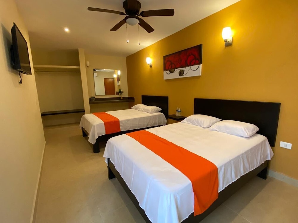 Comfort Quadruple Room, 2 Double Beds