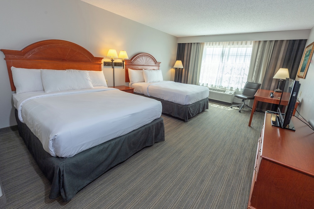 Deluxe Room, 2 Queen Beds, Non Smoking