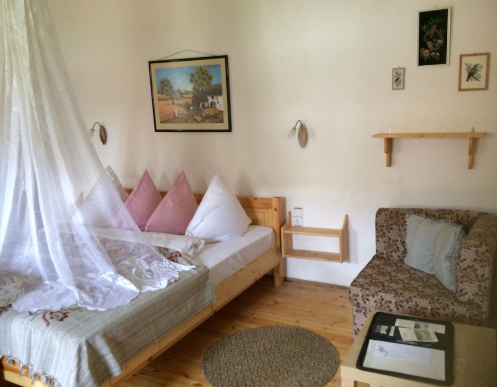 Suite, Non Smoking, Garden View photo 1