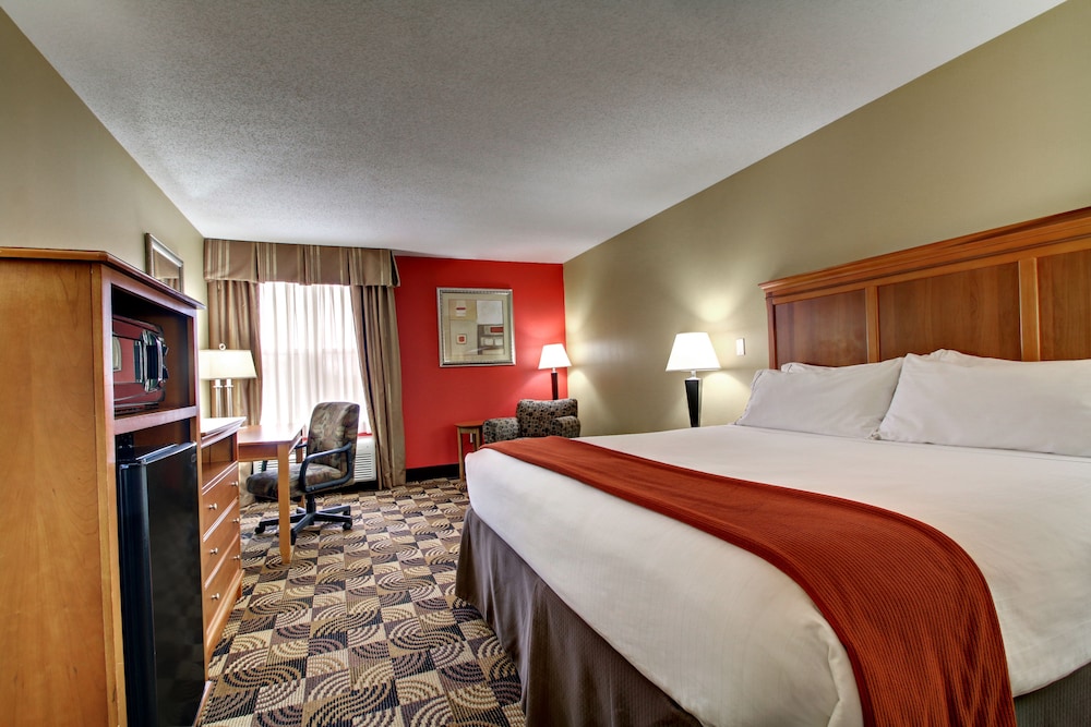Standard Room, 1 King Bed - Photo 4