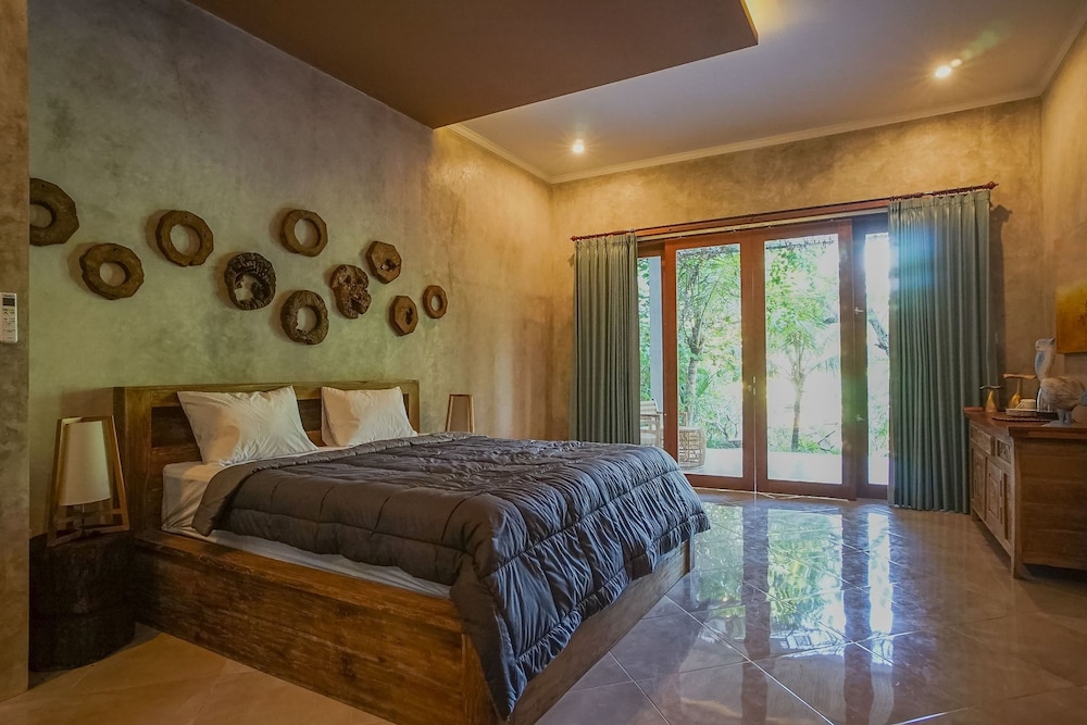 Deluxe Room, Garden View - Photo 18