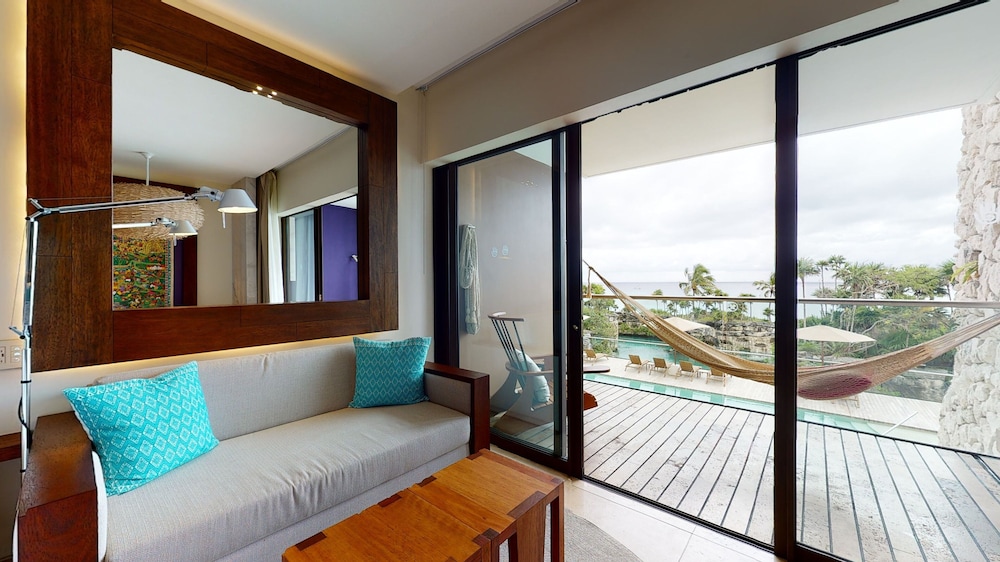 Suite Ocean Front Adults