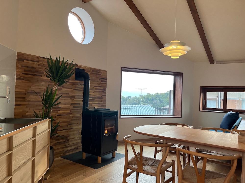 Wegner House, Sea View, with Private Sauna, Non Smoking
