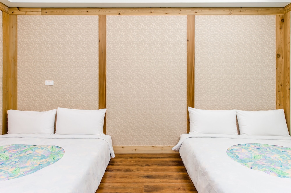 Comfort Quadruple Room - Photo 2