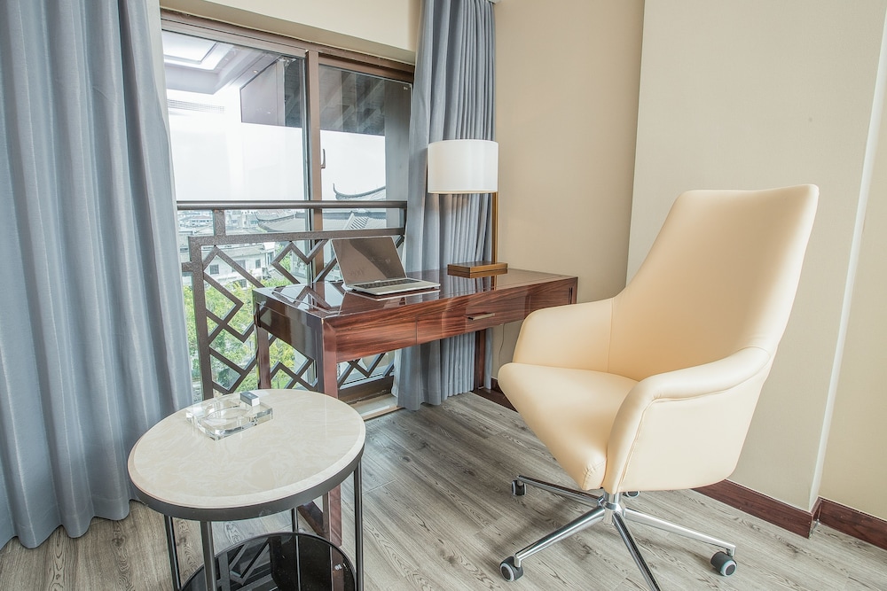 Signature Suite photo 3