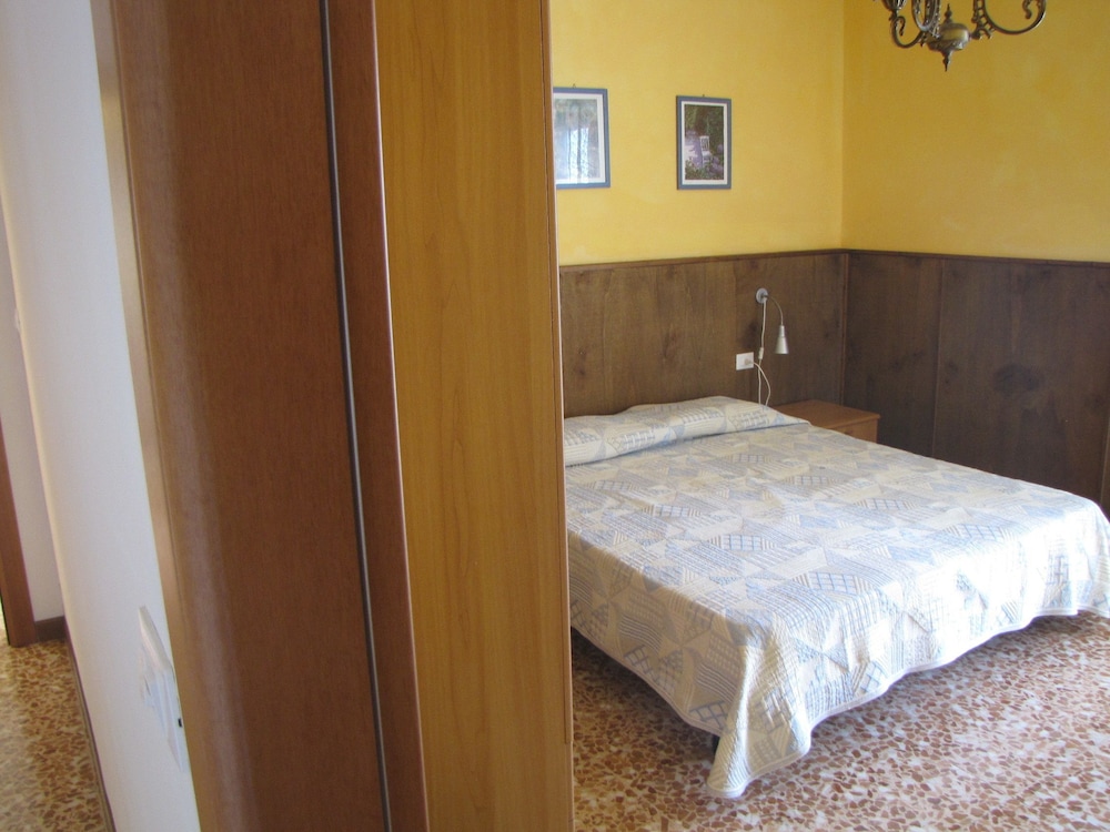 Apartment, 2 Bedrooms (A) photo 1