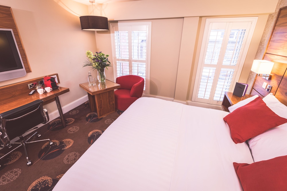 Standard Double Room photo 2