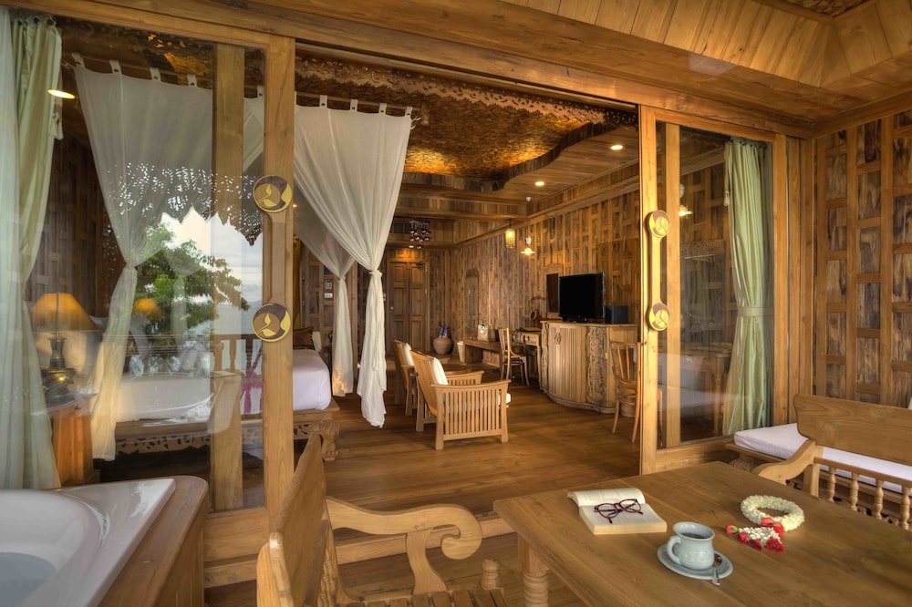 Grand Deluxe Ocean View - Room Only - Photo 4