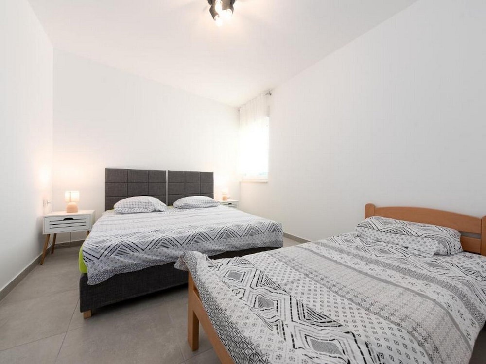 Apartment (Two Bedroom Apartment)