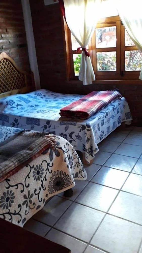 Basic Cabin, 3 Bedrooms, Kitchenette photo 2