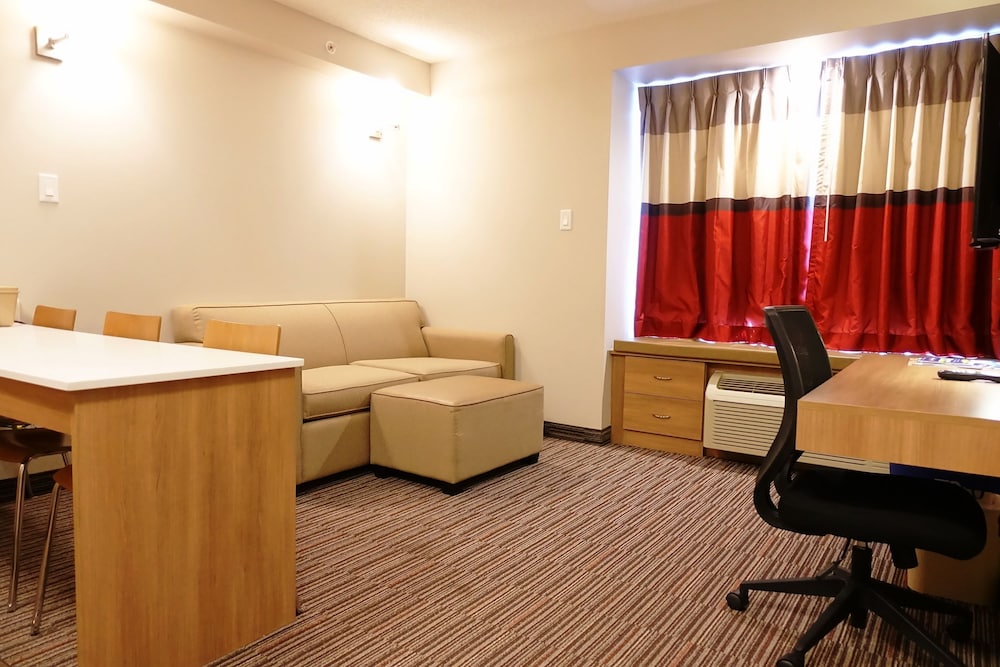 Suite, 1 Bedroom, Non Smoking, Kitchenette photo 3