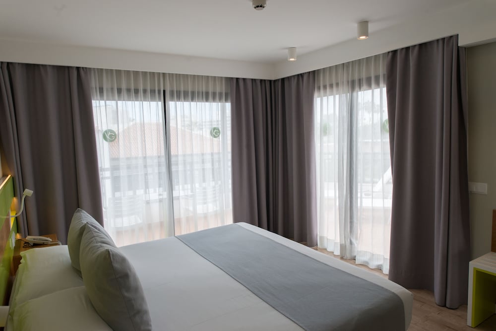 Junior Suite, Hot Tub photo 3