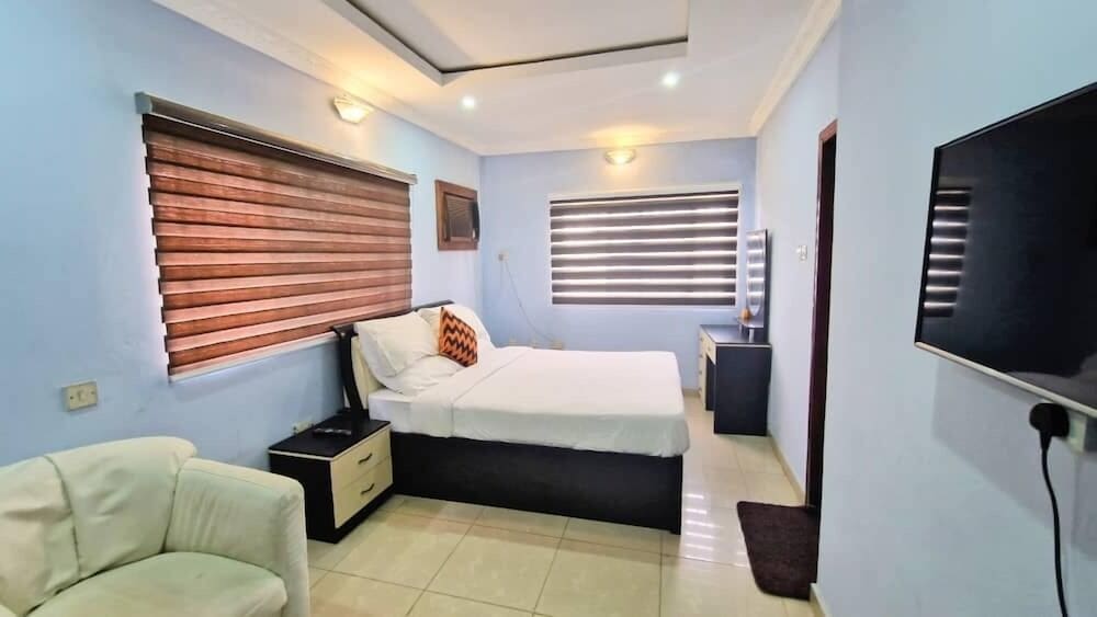 Standard Suite