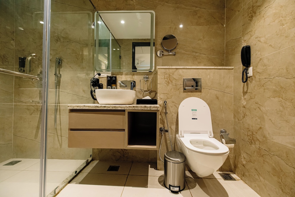 Deluxe Room King photo 2