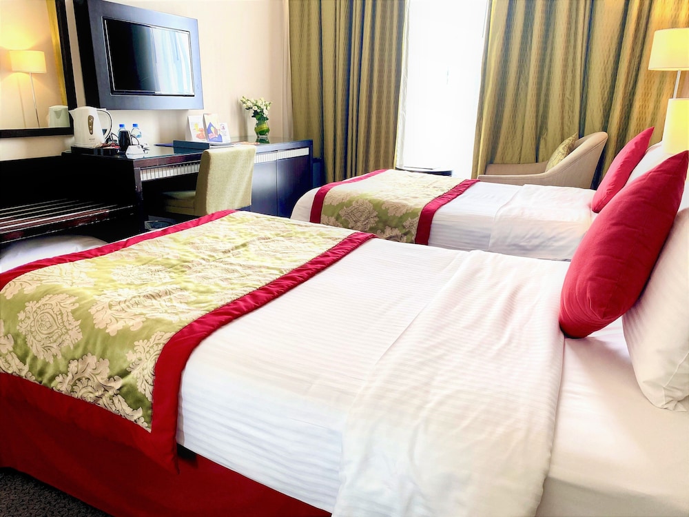 Deluxe Twin Room, 1 King Bed