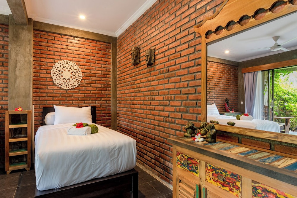 Standard Twin Room, Courtyard View photo 2
