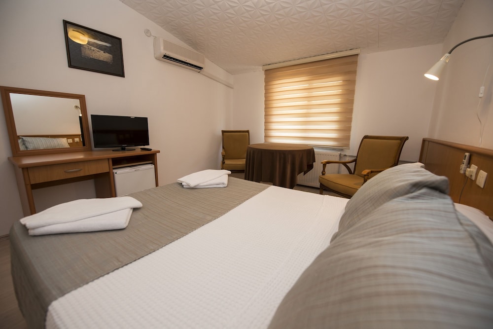 Single Room photo 3
