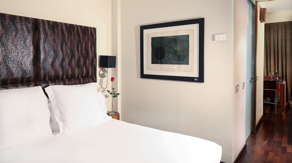 Junior Suite, 1 Bedroom thumbnail 6