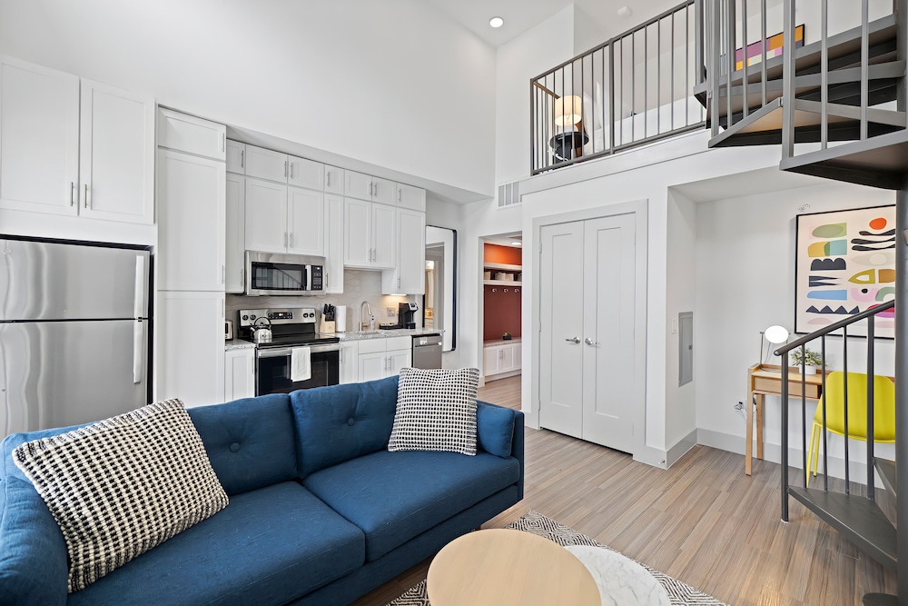 Premier Studio - Photo 12