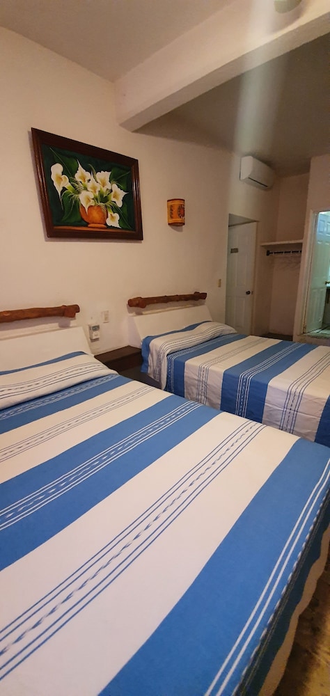 Family Room, 2 Double Beds
