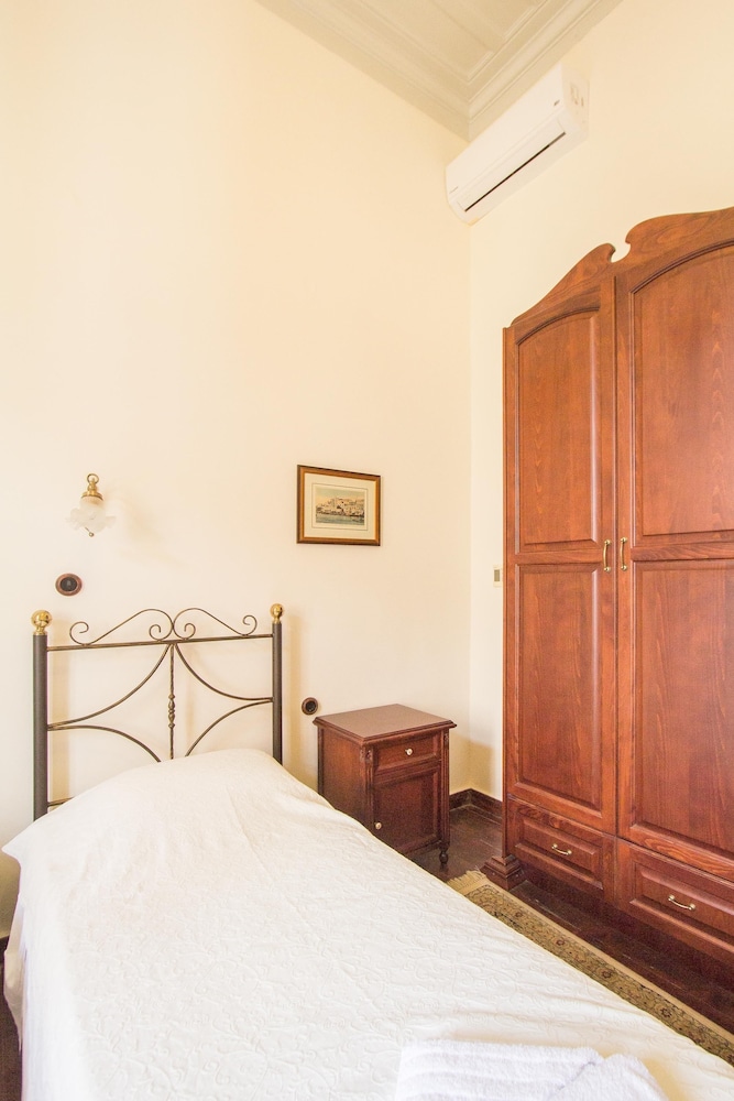 Twin Room (Single Use) photo 3