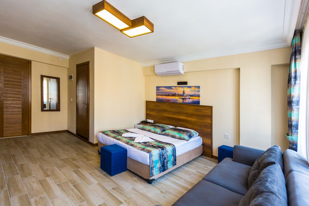Family Suite, 1 Queen Bed