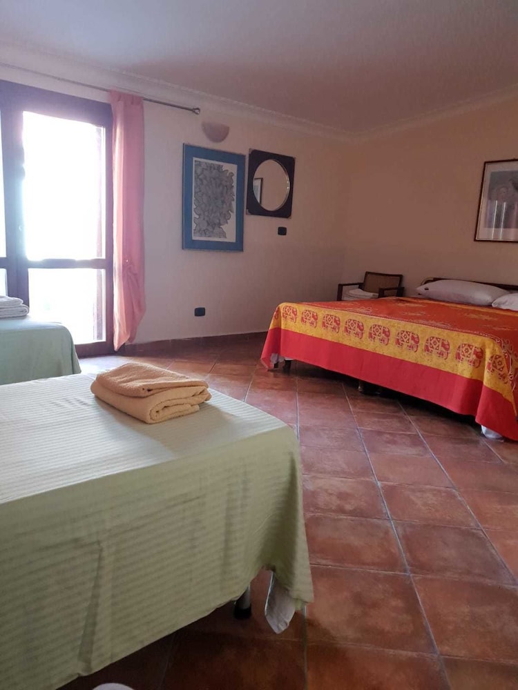 Classic Villa, 2 Bedrooms