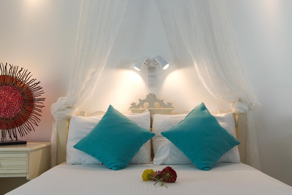 Economy Double Room (for 2) photo 2