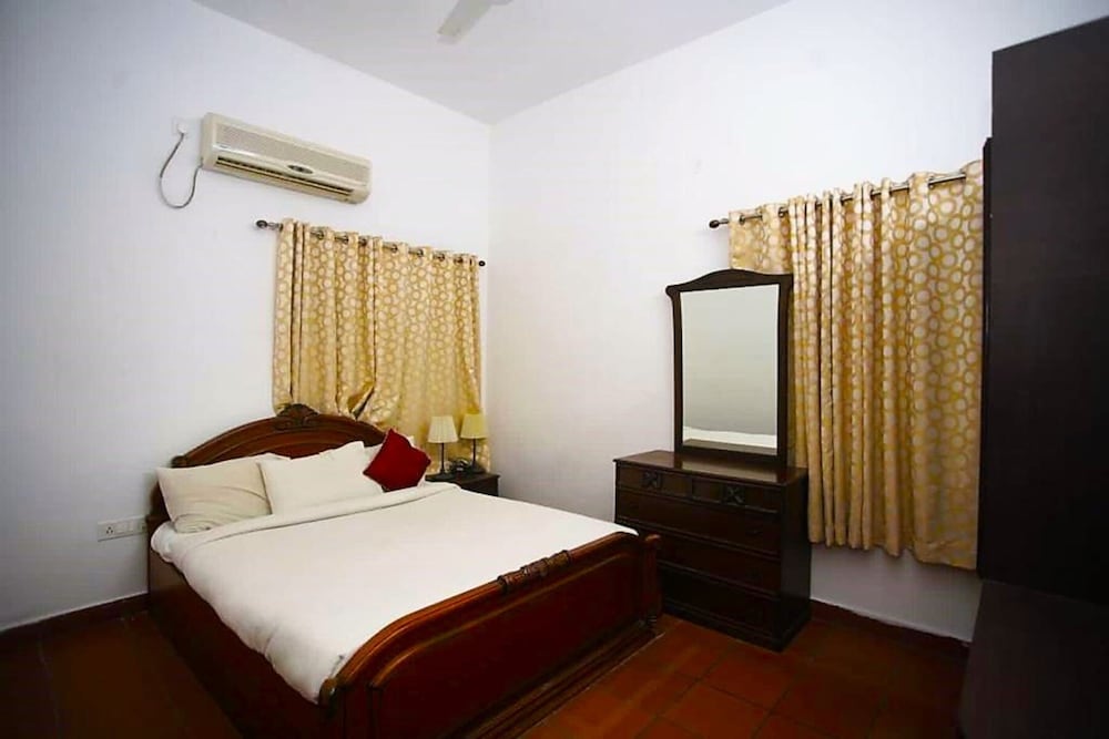 Totapuri Suite photo 3