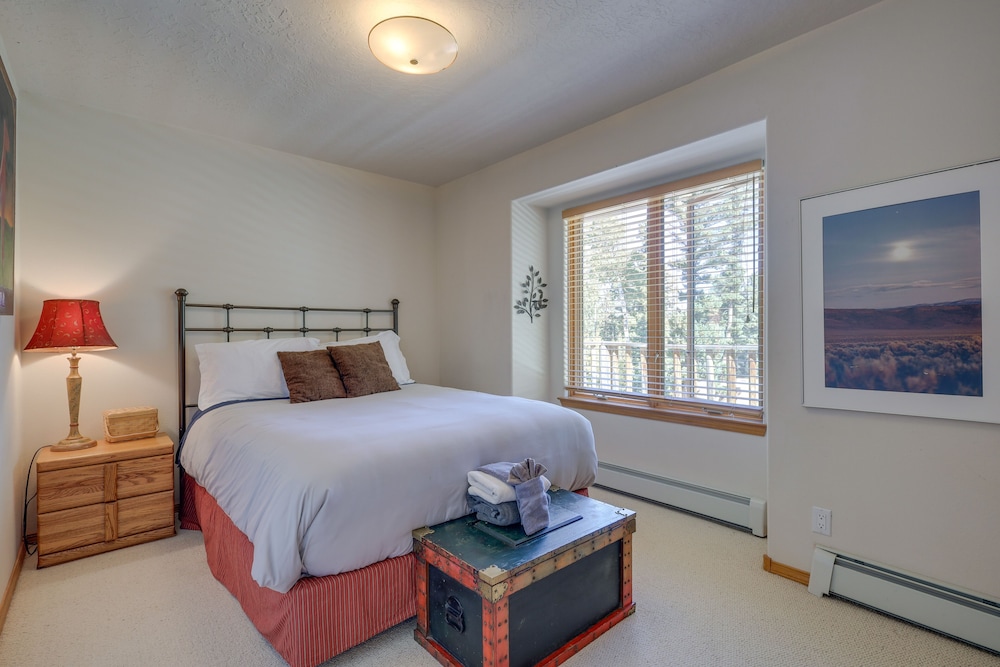 House (3 Bedrooms) photo 2